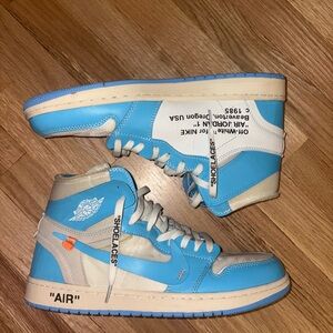 Off white Nike Air Jordan 1 High OG Blue White Sneakers